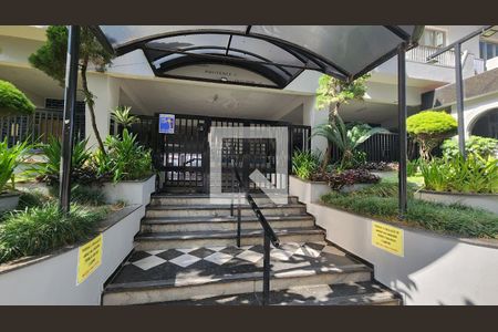 Apartamento para alugar com 146m², 3 quartos e 2 vagasFachada