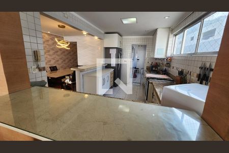 Apartamento para alugar com 146m², 3 quartos e 2 vagasCozinha