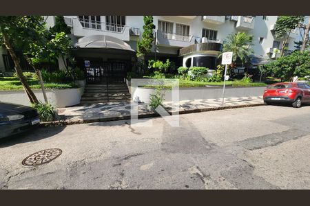 Apartamento para alugar com 146m², 3 quartos e 2 vagasVista da Rua