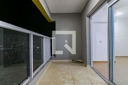 Sacada/Área de Serviço de apartamento para alugar com 2 quartos, 55m² em Centro, Mogi das Cruzes