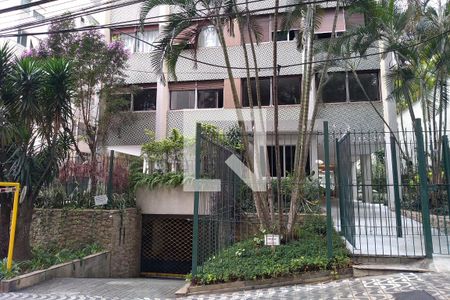 Apartamento à venda com 107m², 2 quartos e 1 vagaFachada