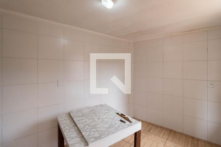 Casa de condomínio à venda com 96m², 4 quartos e 1 vaga Casa de condomínio à venda com 96m², 4 quartos e 1 vagaQuarto de Serviço