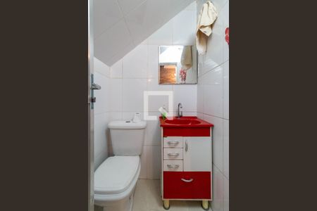 Casa de condomínio à venda com 96m², 4 quartos e 1 vaga Casa de condomínio à venda com 96m², 4 quartos e 1 vagaBanheiro de Serviço