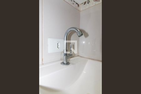 Casa de condomínio à venda com 96m², 4 quartos e 1 vaga Casa de condomínio à venda com 96m², 4 quartos e 1 vagaBanheiro da Suíte 3