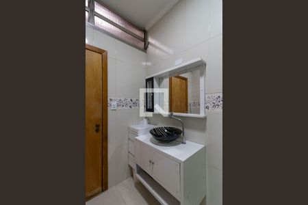 Casa de condomínio à venda com 96m², 4 quartos e 1 vaga Casa de condomínio à venda com 96m², 4 quartos e 1 vagaBanheiro da Suíte 1