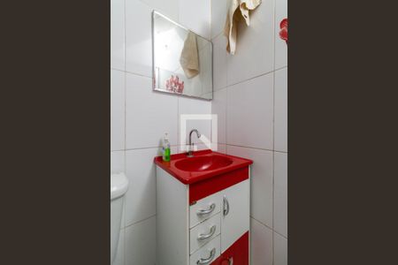 Casa de condomínio à venda com 96m², 4 quartos e 1 vaga Casa de condomínio à venda com 96m², 4 quartos e 1 vagaBanheiro de Serviço