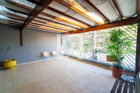 Casa à venda com 280m², 5 quartos e 3 vagasVaranda