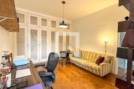 Apartamento à venda com 170m², 3 quartos e 1 vagaQuarto 03