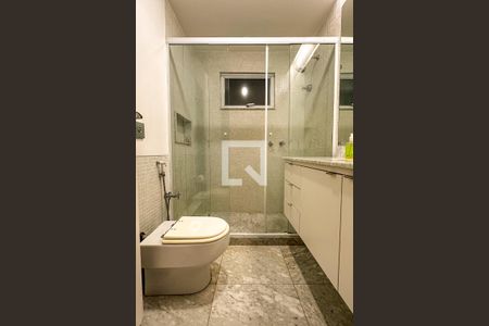 Apartamento à venda com 170m², 3 quartos e 1 vagaBanheiro Social