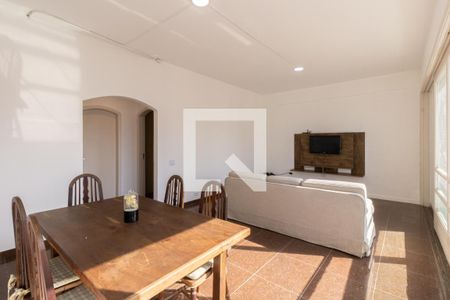 Sala de apartamento para alugar com 4 quartos, 131m² em Pitangueiras, Guarujá