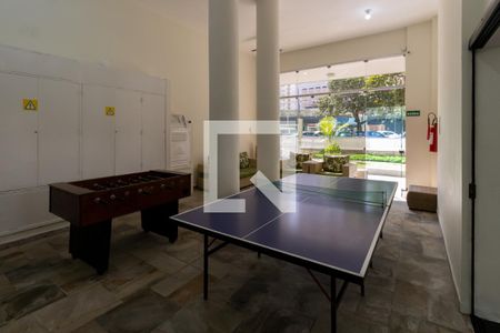 Apartamento para alugar com 131m², 4 quartos e sem vagaÁrea comum