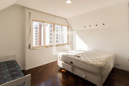 Quarto 1 de apartamento para alugar com 4 quartos, 131m² em Pitangueiras, Guarujá