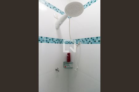 Casa à venda com 110m², 2 quartos e 2 vagas Casa à venda com 110m², 2 quartos e 2 vagasBanheiro