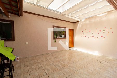 Casa à venda com 110m², 2 quartos e 2 vagas Casa à venda com 110m², 2 quartos e 2 vagasGaragem