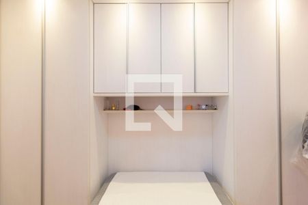 Casa à venda com 110m², 2 quartos e 2 vagas Casa à venda com 110m², 2 quartos e 2 vagasQuarto