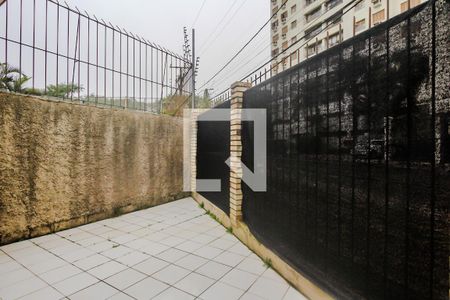 Casa de condomínio à venda com 130m², 3 quartos e 2 vagas Casa de condomínio à venda com 130m², 3 quartos e 2 vagasÁrea de Serviço