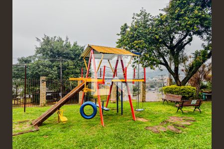 Casa de condomínio à venda com 130m², 3 quartos e 2 vagas Casa de condomínio à venda com 130m², 3 quartos e 2 vagasÁrea comum - Playground