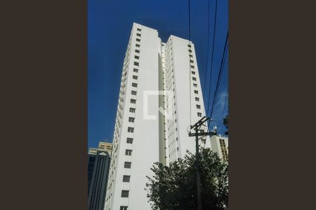 Apartamento para alugar com 81m², 2 quartos e 2 vagas Apartamento para alugar com 81m², 2 quartos e 2 vagasFachada