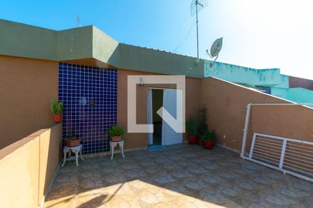 Casa à venda com 150m², 3 quartos e 4 vagas Casa à venda com 150m², 3 quartos e 4 vagasVaranda do Quarto 3