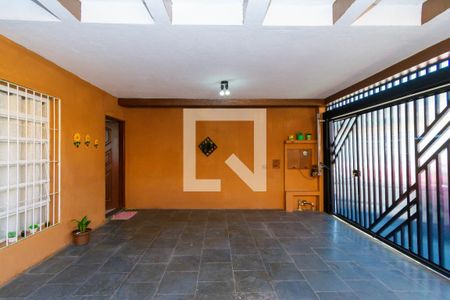 Casa à venda com 150m², 3 quartos e 4 vagas Casa à venda com 150m², 3 quartos e 4 vagasGaragem