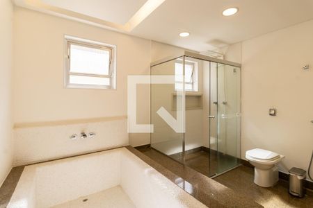 Apartamento para alugar com 140m², 3 quartos e 2 vagasBanheiro da Suíte 1