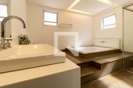 Apartamento para alugar com 140m², 3 quartos e 2 vagasBanheiro da Suíte 1