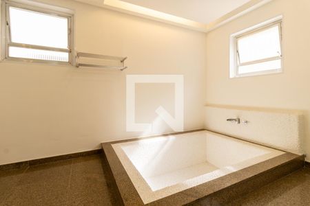 Apartamento para alugar com 140m², 3 quartos e 2 vagasBanheiro da Suíte 1