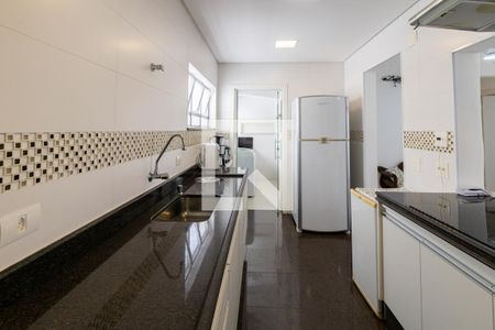 Apartamento para alugar com 140m², 3 quartos e 2 vagasCozinha