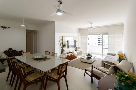 Sala de apartamento para alugar com 3 quartos, 140m² em Balneario Cidade Atlantica, Guarujá