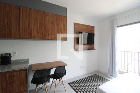 Sala/Quarto de kitnet/studio à venda com 1 quarto, 24m² em Vila Nova Conceição, São Paulo