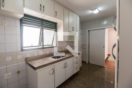 Apartamento para alugar com 101m², 3 quartos e 2 vagasCozinha