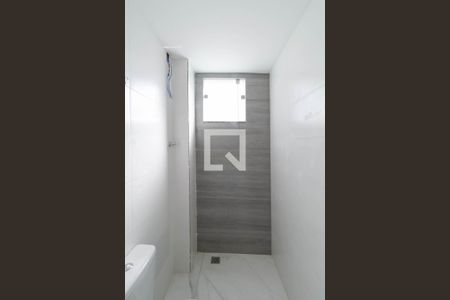 Apartamento à venda com 102m², 3 quartos e 2 vagasBanheiro social