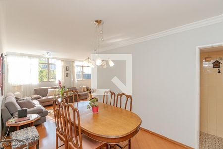 Apartamento à venda com 96m², 3 quartos e 1 vaga Apartamento à venda com 96m², 3 quartos e 1 vagaSala