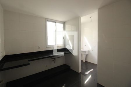 Apartamento à venda com 112m², 4 quartos e 2 vagasCozinha