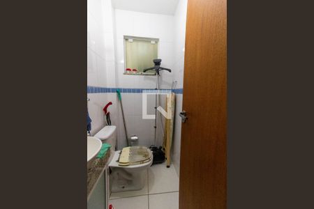 Casa à venda com 325m², 4 quartos e 2 vagasBanheiro Social 1