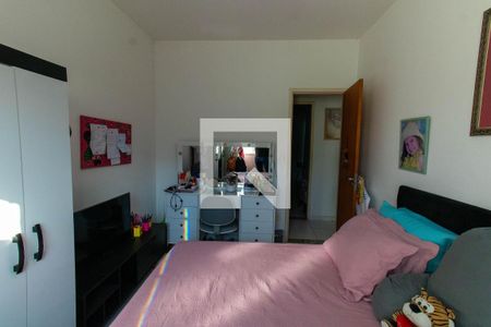 Casa à venda com 325m², 4 quartos e 2 vagasQuarto 2