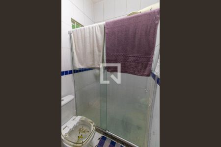 Casa à venda com 325m², 4 quartos e 2 vagasBanheiro Social 2