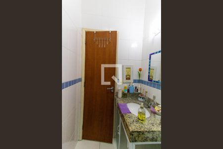 Casa à venda com 325m², 4 quartos e 2 vagasBanheiro do Quarto 4