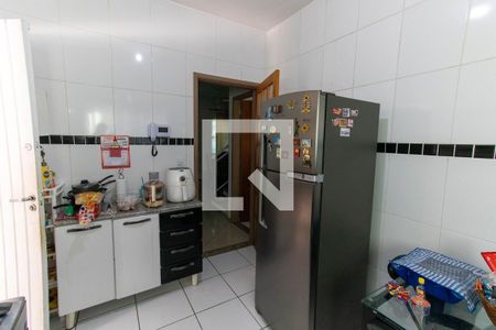 Casa à venda com 325m², 4 quartos e 2 vagasCozinha