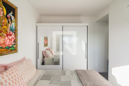 Apartamento à venda com 73m², 2 quartos e 2 vagasSuíte 