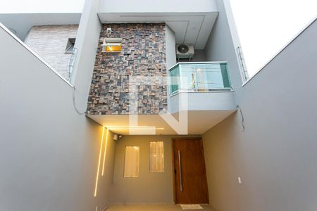 Casa à venda com 180m², 3 quartos e 1 vagaFachada