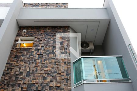 Casa à venda com 180m², 3 quartos e 1 vagaFachada