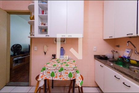 Apartamento à venda com 80m², 3 quartos e 1 vagaCozinha