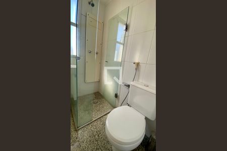 Apartamento à venda com 170m², 2 quartos e 2 vagasBanheiro Social