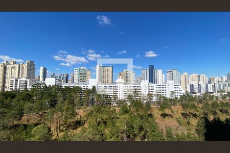 Apartamento à venda com 170m², 2 quartos e 2 vagasVista