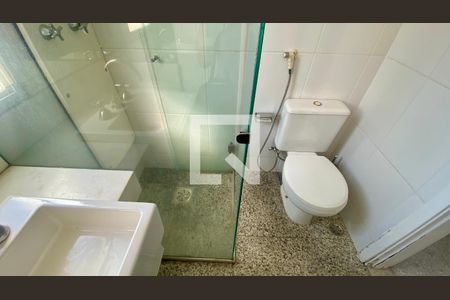 Apartamento à venda com 170m², 2 quartos e 2 vagasBanheiro Social