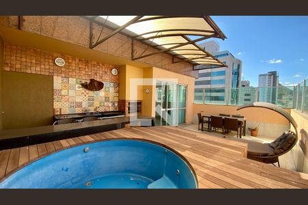 Apartamento à venda com 170m², 2 quartos e 2 vagasVaranda gourmet