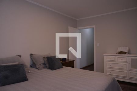 Casa à venda com 211m², 3 quartos e 4 vagasQuarto 1