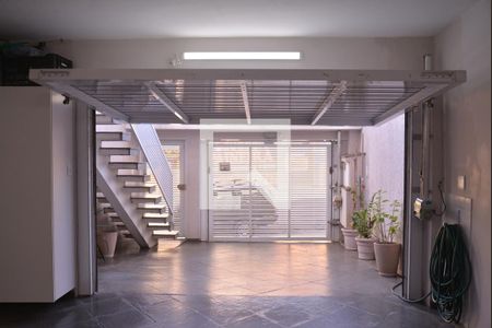 Casa à venda com 211m², 3 quartos e 4 vagasGaragem