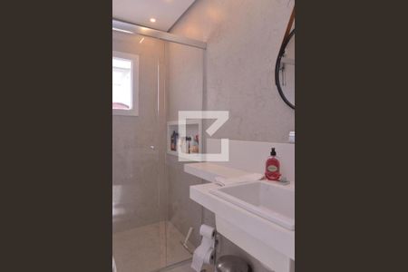 Casa à venda com 211m², 3 quartos e 4 vagasBanheiro do Quarto 1